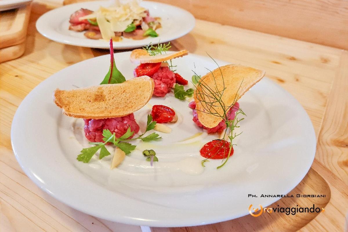 Locanda Del Castello Frontone Ngoại thất bức ảnh